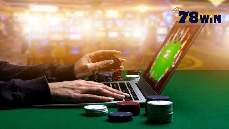 Chinh phục Poker trực tuyến - Bí quyết thắng lớn mỗi ngày Khám phá sức hấp dẫn của poker trực tuyến